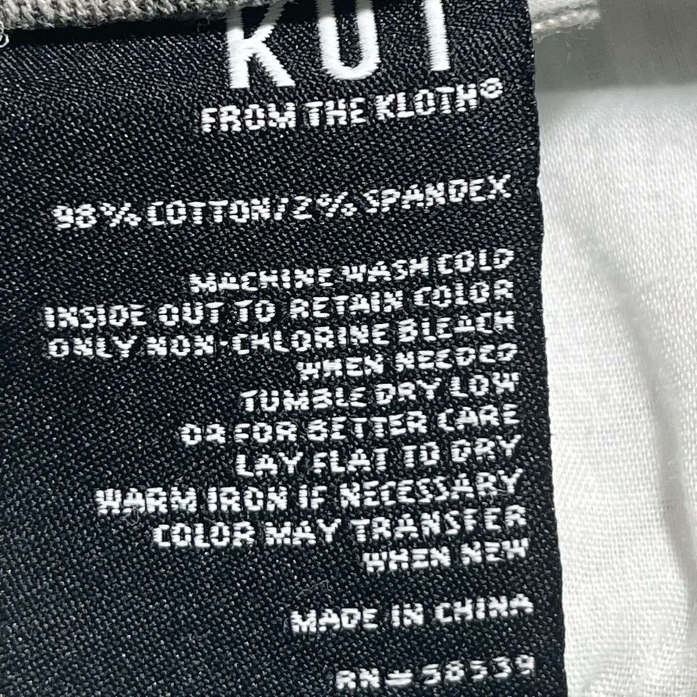Kut from the Kloth Animal Print Skinny Woman’s Jeans Cotton Blend  Size 8 - Picture 8 of 12
